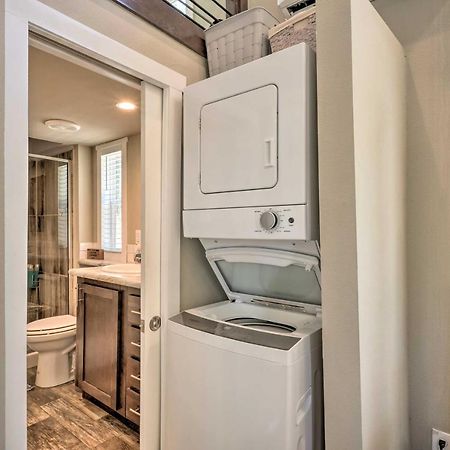 Branson Tiny Home On 52 Acres With Private Lake! ภายนอก รูปภาพ