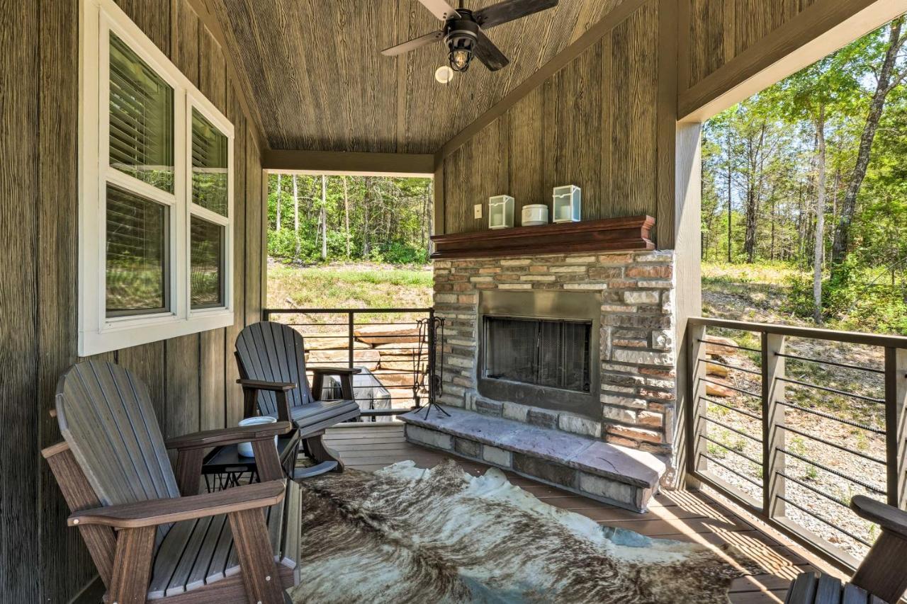 Branson Tiny Home On 52 Acres With Private Lake! ภายนอก รูปภาพ
